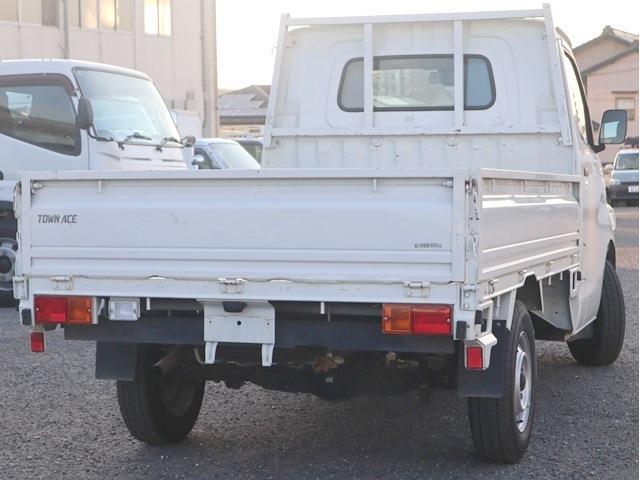 Toyota Town Ace Truck 3