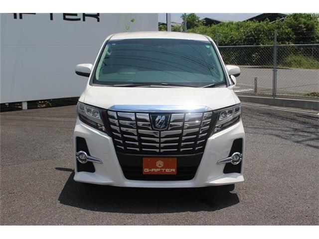 Toyota Alphard 8