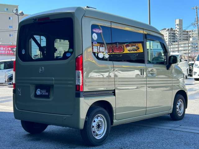 Honda N-VAN 12