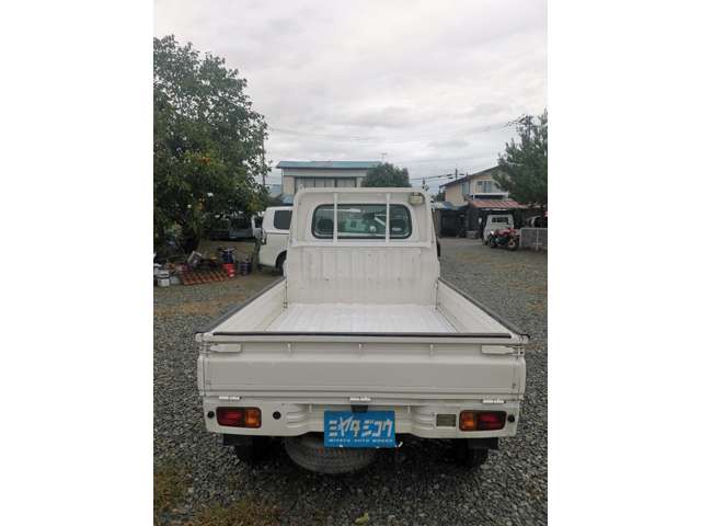 Daihatsu Hijet Truck 6