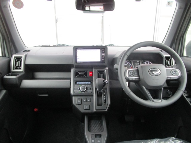 Daihatsu Taft 2