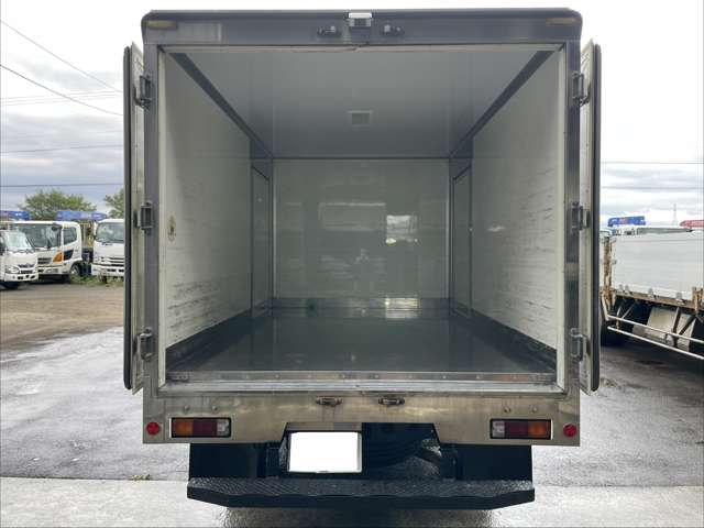 Toyota Dyna 10