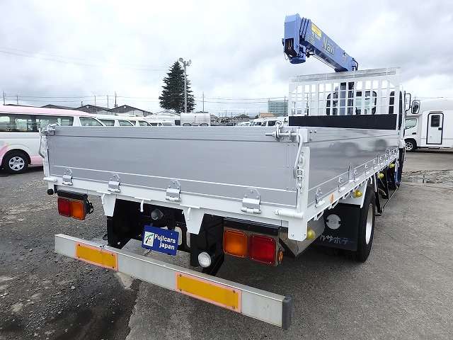 Isuzu Forward 9