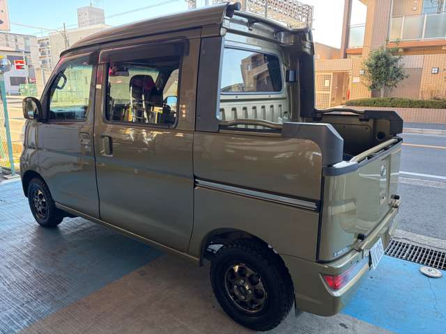 Daihatsu Hijet Deck Van 4