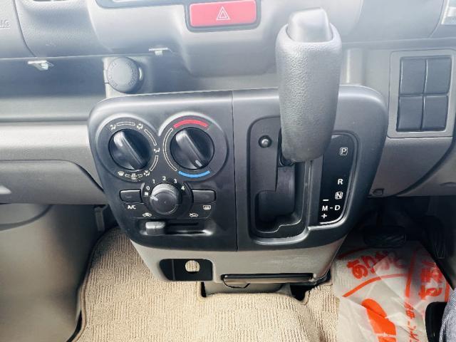 Nissan NV100 Clipper 5