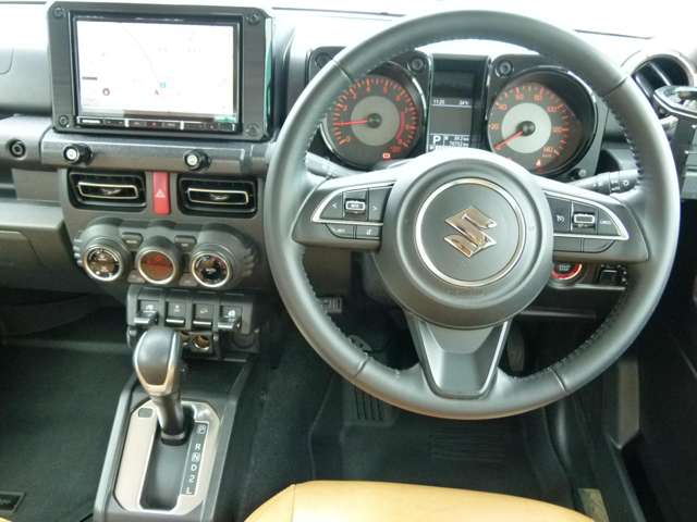 Suzuki Jimny 12