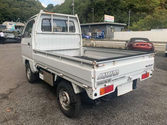 Suzuki Carry 11