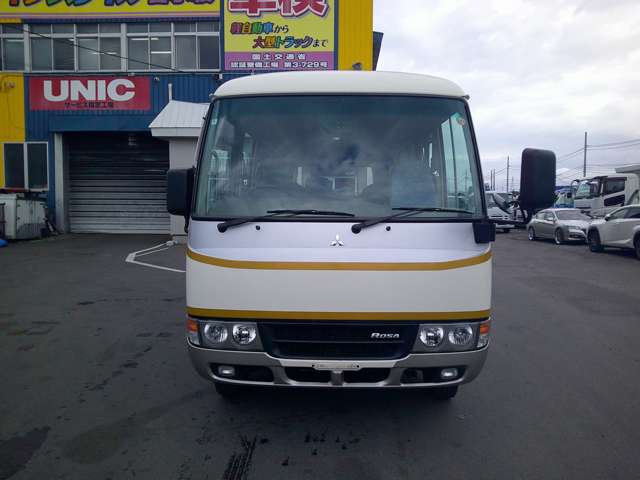 Mitsubishi Fuso Rosa 2