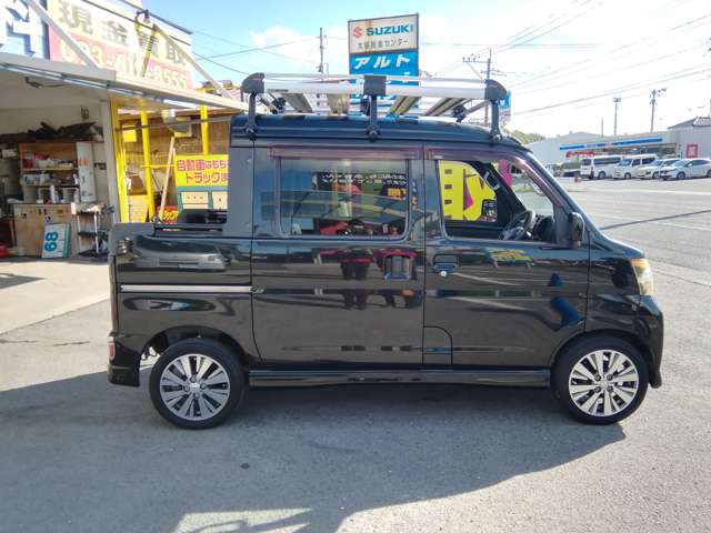 Daihatsu Hijet Deck Van 8