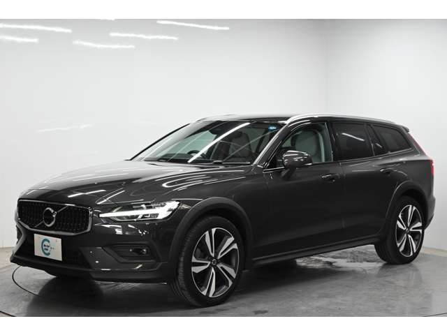 Volvo V60 Cross Country 11