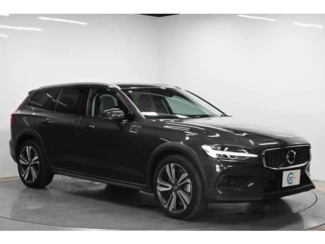 Volvo V60 Cross Country 9