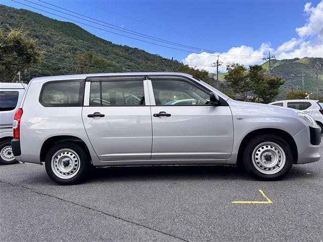 Mazda Familia Van 6