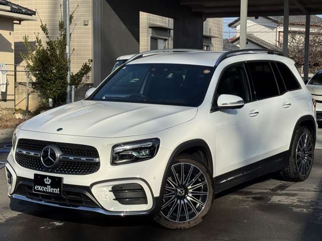 Mercedes-Benz GLB 4