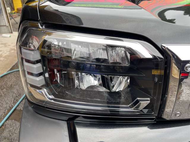 Daihatsu Taft 5