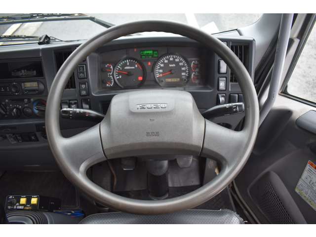 Isuzu Forward 5