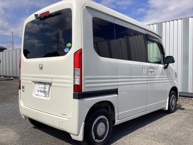 Honda N-VAN 8