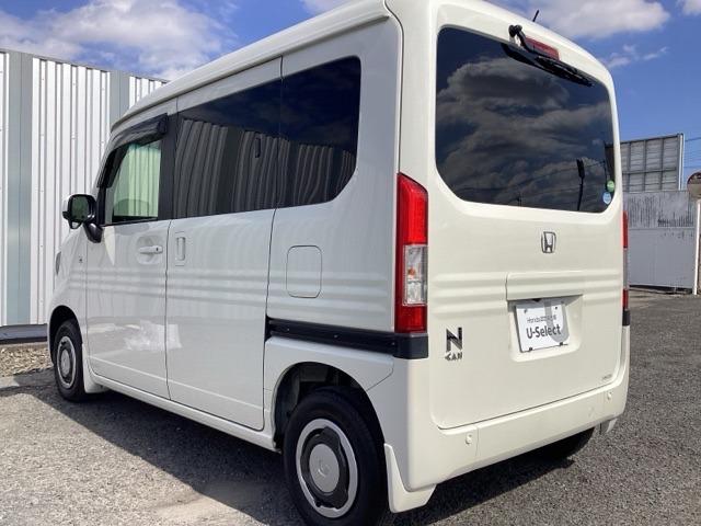 Honda N-VAN 9