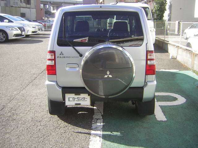 Mitsubishi Pajero Mini 5