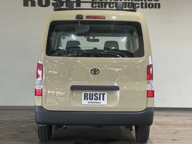 Toyota Light Ace Van 13