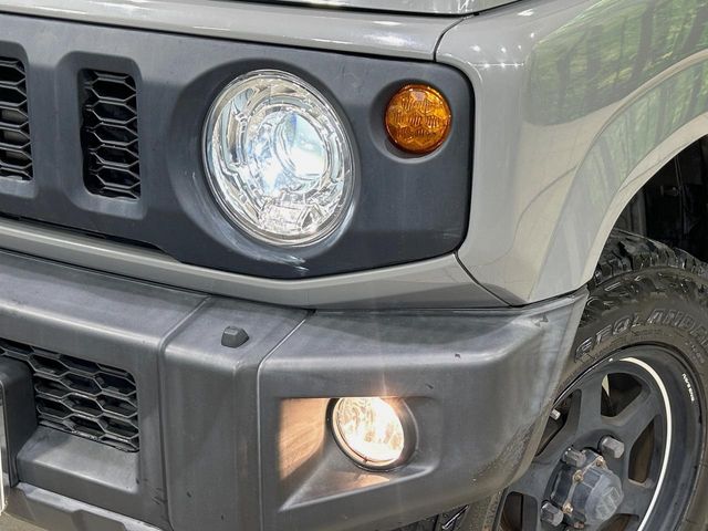 Suzuki Jimny 12