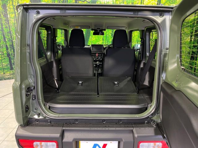 Suzuki Jimny 10