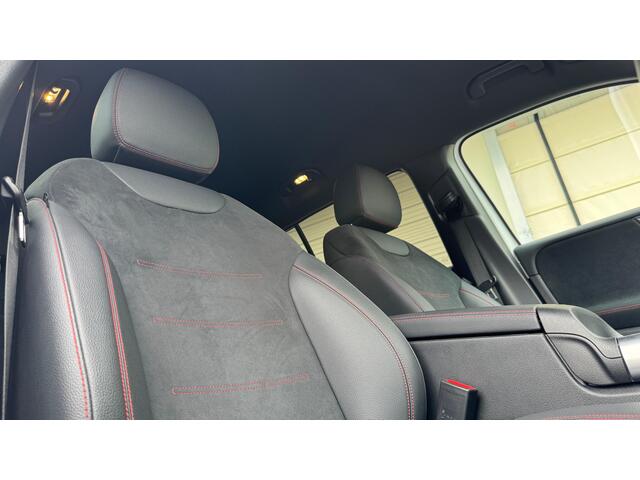 Mercedes-Benz EQB 7