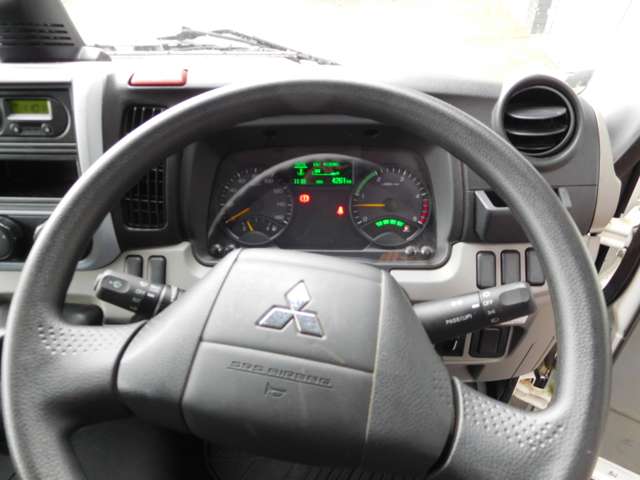 Mitsubishi Fuso Canter 11
