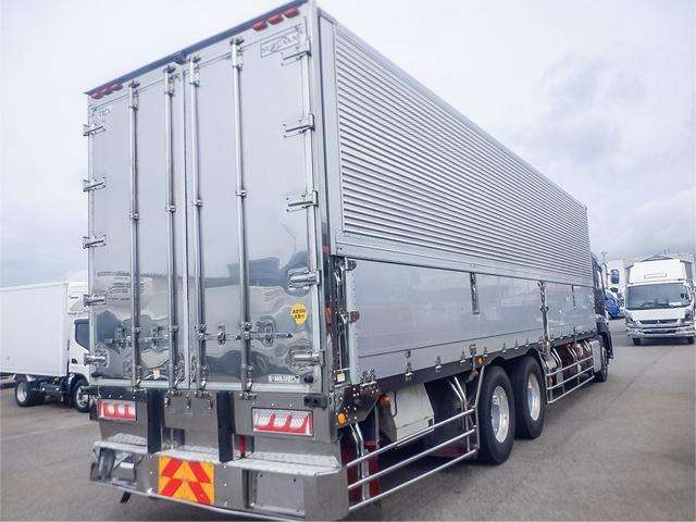 UD Trucks Quon 5