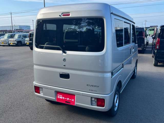 Suzuki Every 9