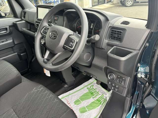 Daihatsu Atrai Deck Van 7