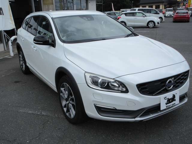 Volvo V60 Cross Country 9