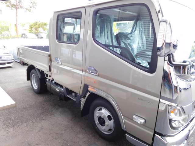 Mitsubishi Fuso Canter 5
