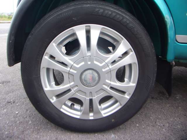 Daihatsu Midget II 4