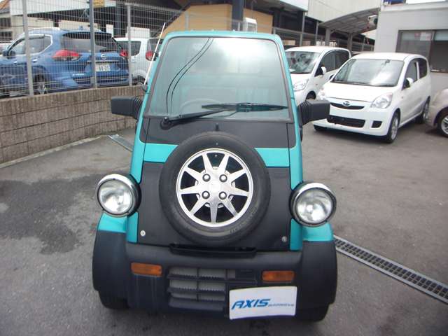 Daihatsu Midget II 8
