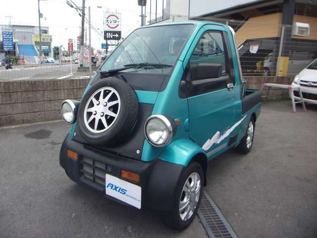 Daihatsu Midget II 9
