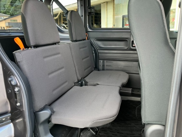 Honda N-VAN 12