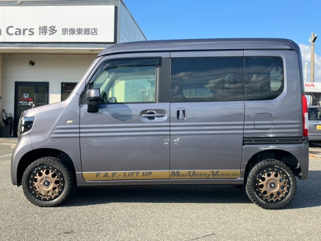 Honda N-VAN 6