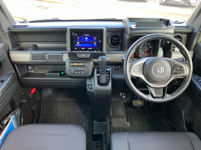 Honda N-VAN 10