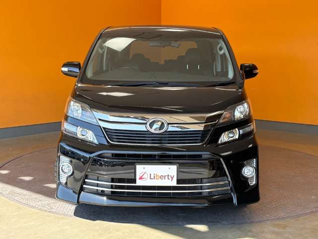 Toyota Vellfire 11