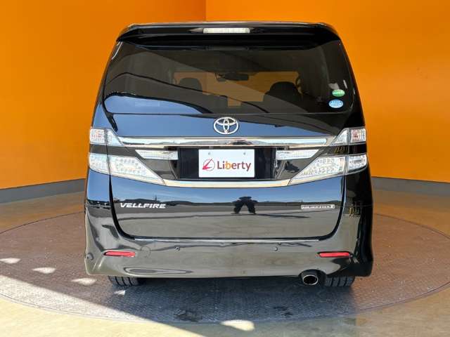Toyota Vellfire 7