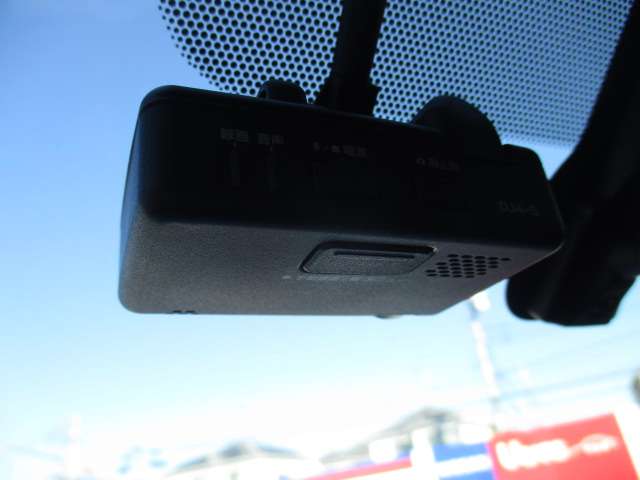 Nissan NV350 Caravan 7