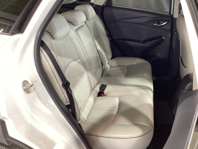 Mazda CX-3 10