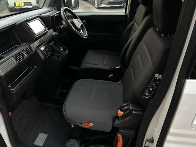 Honda N-VAN 12