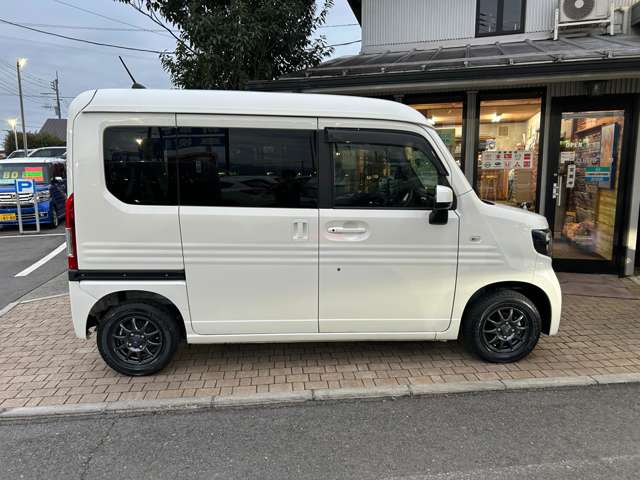 Honda N-VAN 9
