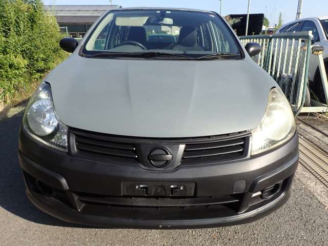 Nissan AD 2