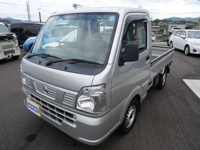 Nissan NT100 Clipper 2