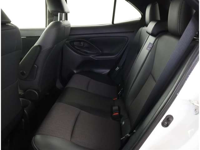 Toyota Yaris Cross 12