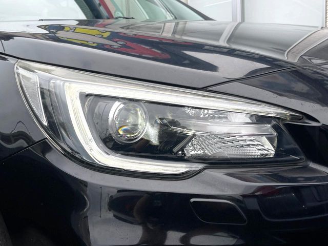 Subaru Legacy Outback 12