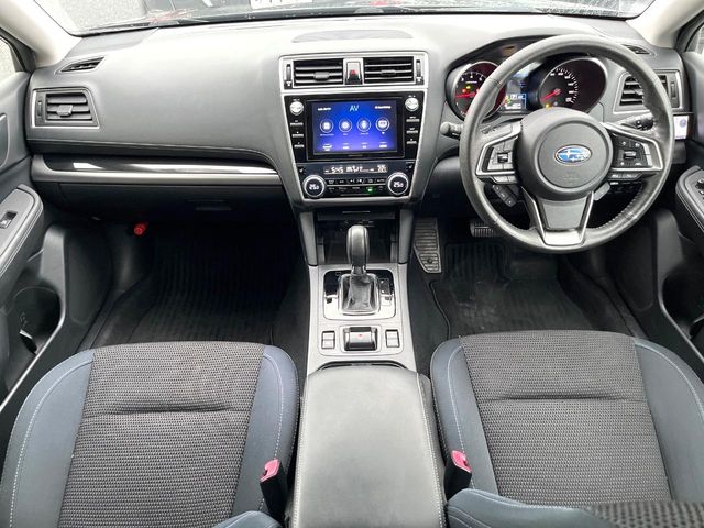 Subaru Legacy Outback 2