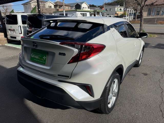 Toyota C-HR 7